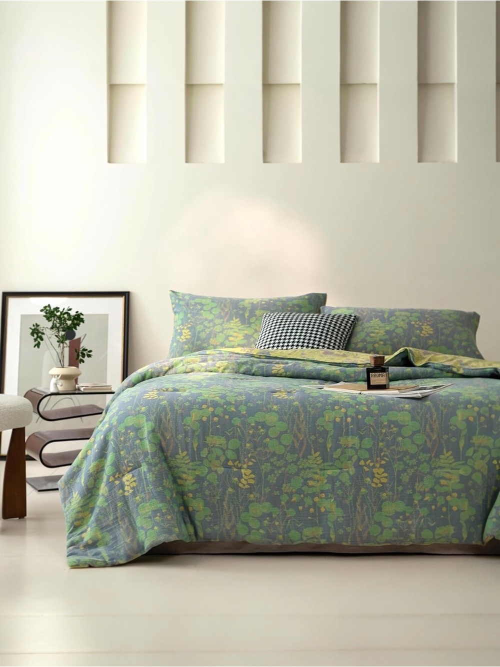 NEW Anthro Blue Green Floral Reversible Queen King Bedspread Comforter Sham Set